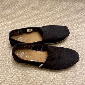 Black Toms
